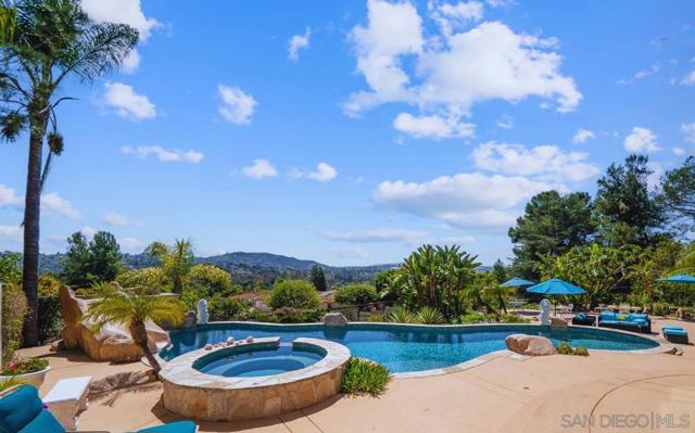 17221 Cloudcroft Dr, Poway CA: https://media.crmls.org/mediaz/fe89207b-e5c6-42b7-82ee-829532d08ad3.jpg