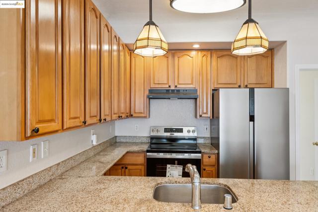 619 11th St., Richmond CA: https://media.crmls.org/mediaz/fe89bbff-bd8d-4aed-8a31-37ed2aeb51bf.jpg