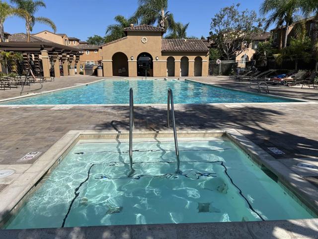 17019 Camino Marcilla, San Diego CA: https://media.crmls.org/mediaz/fe8a16b4-48ae-43a2-aac8-48172590cd99.jpg