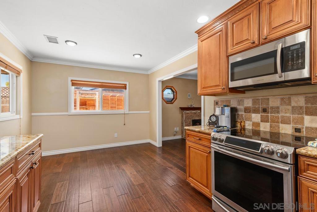 2245 Nob Hill Drive - photo 12