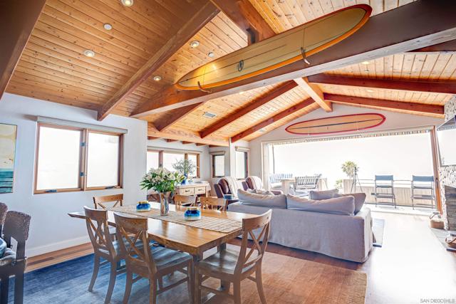 1464 Summit Ave, Cardiff by the Sea CA: https://media.crmls.org/mediaz/fe8e2e9b-0d66-4027-b081-642b829800b1.jpg