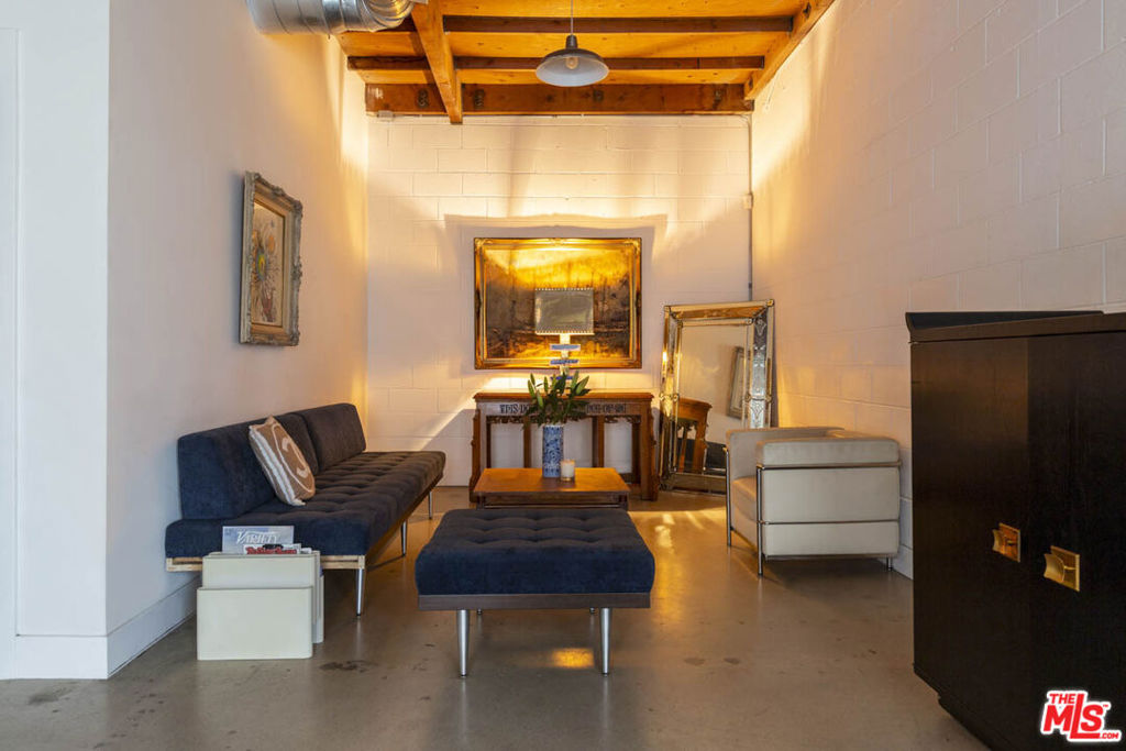 MLS #25559177 image #5