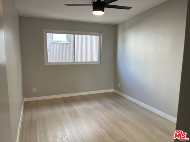 101 Catamaran (#3,4,5,6) Street, Marina del Rey CA: https://media.crmls.org/mediaz/fe8e8fb8-0194-4225-8e71-6224da23901a.jpg