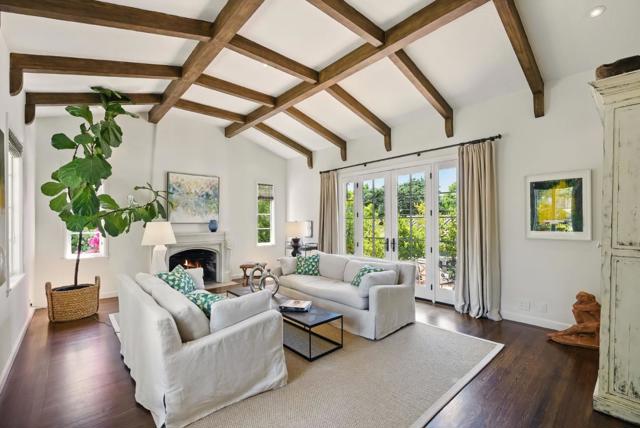 540 Parrott Drive, San Mateo CA: https://media.crmls.org/mediaz/fe8f6331-6c61-4a4a-b828-ee0cab3e2902.jpg