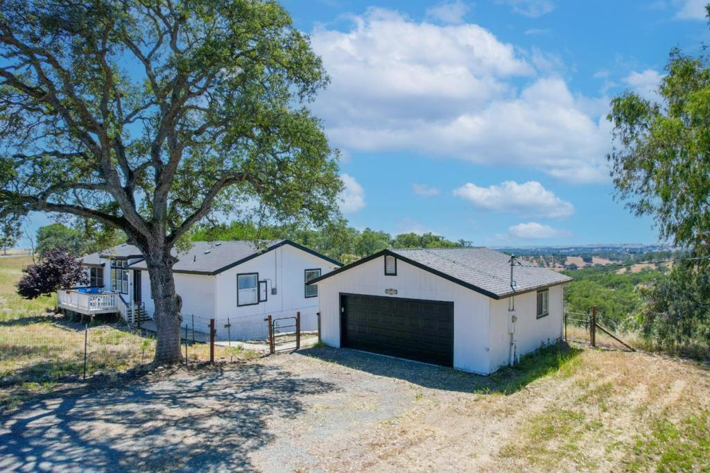 7242 Da Lee Road