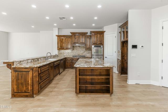 Detail Gallery Image 12 of 52 For 2416 Edingal Dr, Bakersfield,  CA 93311 - 4 Beds | 3/1 Baths