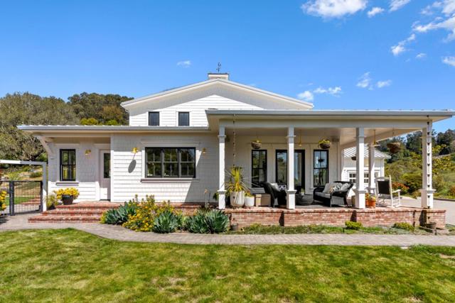 365 Race Horse Lane, La Selva Beach CA: https://media.crmls.org/mediaz/fe911fa1-c9c6-46f6-a8cd-c9290916ac9d.jpg