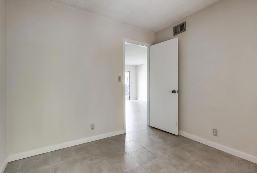 MLS #250042910SD image #46