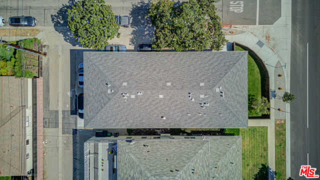 Image 14 of 29 For 17901 Crenshaw Boulevard