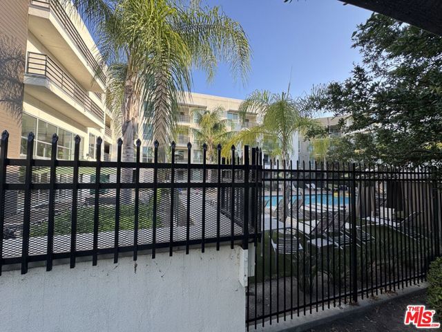 905 E Mason Lane, Anaheim CA: https://media.crmls.org/mediaz/fe924aff-d8a7-433a-91c8-13bac70494df.jpg