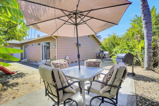 2715 Millbrae Way, San Jose CA: https://media.crmls.org/mediaz/fe936932-50a8-433a-9fac-ae4b171eceef.jpg