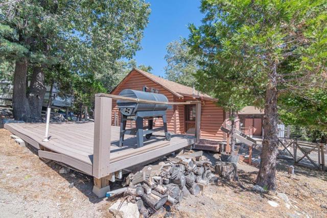 Detail Gallery Image 32 of 63 For 1211 Bridal Path, Rimforest,  CA 92378 - 2 Beds | 1 Baths