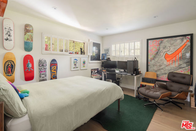 Drew Fenton | 391 N Saltair Avenue Los Angeles CA | MLS: 7435823