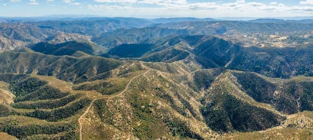 0 non-situs, Morgan Hill CA: https://media.crmls.org/mediaz/fe953f2c-faef-4e76-a85e-6a61dc2ce8cf.jpg