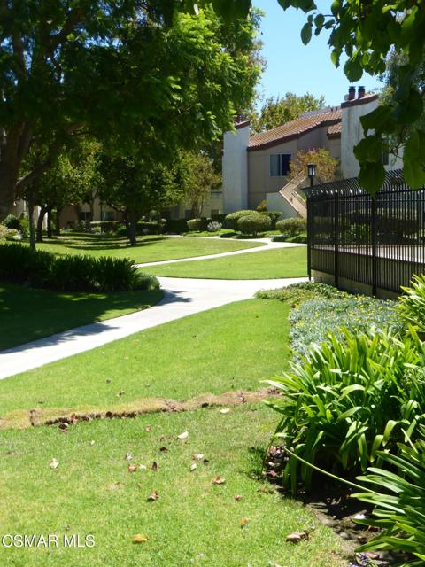 1772 Sinaloa Road, Simi Valley CA: https://media.crmls.org/mediaz/fe960d99-7f1d-418e-ab7e-79b90f1096d0.jpg