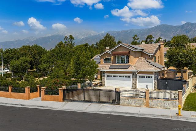 14058 Pearson CT, Rancho Cucamonga CA: https://media.crmls.org/mediaz/fe970f11-27c1-467b-8c3c-22caf15acd1d.jpg