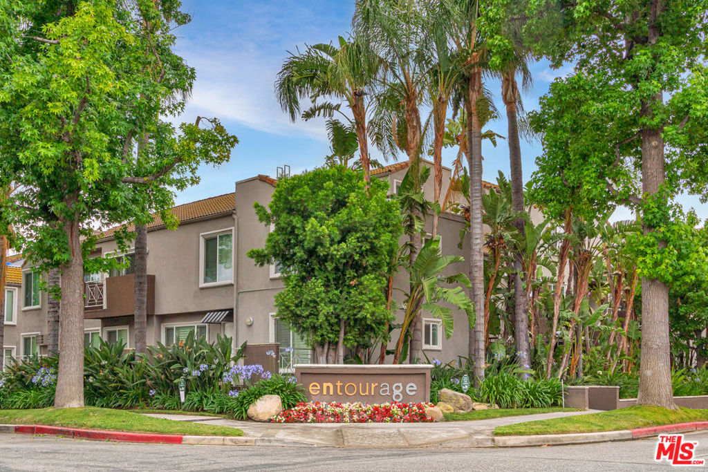 355 N Maple Street #234