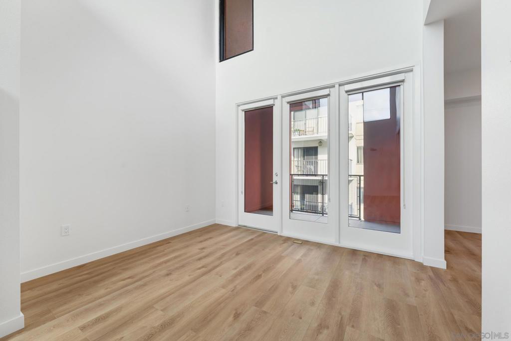 3922 Park Blvd - photo 11