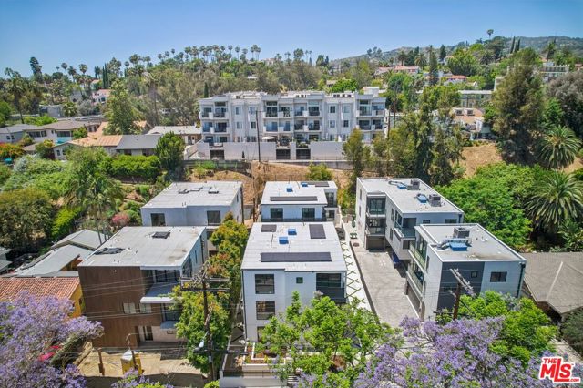 2113 Holly Drive, Los Angeles CA: https://media.crmls.org/mediaz/fe98fcd1-32b5-40c3-8dc0-ac7711b5cd6b.jpg