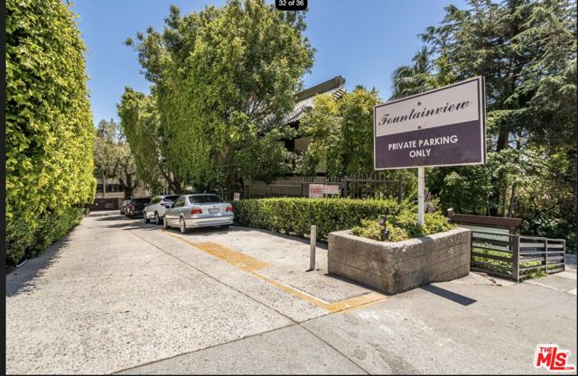 8455 Fountain Avenue, West Hollywood CA: https://media.crmls.org/mediaz/fe996343-f873-420a-aaa4-7fedee1a51cb.jpg