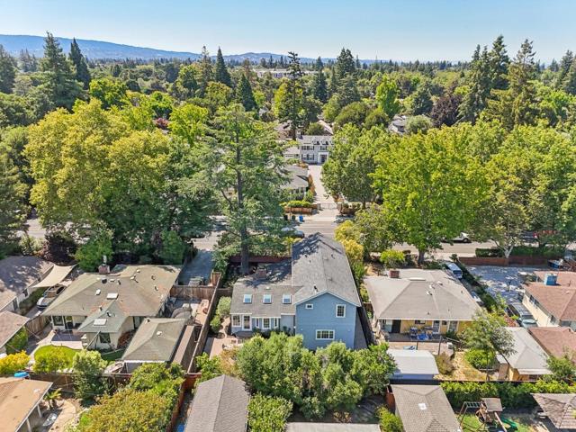 236 Willow Road, Menlo Park CA: https://media.crmls.org/mediaz/fe999b28-7a4f-4473-a9d1-2c4bffd02050.jpg