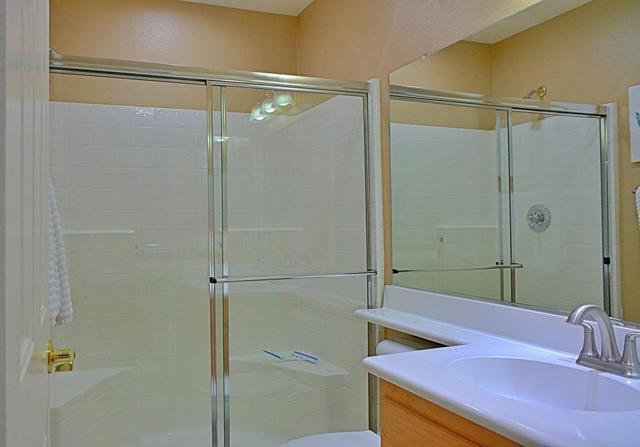 82342 Crosby Drive, Indio CA: https://media.crmls.org/mediaz/fe9a289d-93e2-428a-a84d-35fd7a80b379.jpg