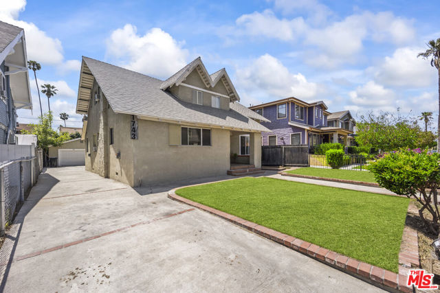 1745 S Kingsley Drive, Los Angeles CA: https://media.crmls.org/mediaz/fe9bd44e-5cea-40f5-afd8-7cf2c390412f.jpg