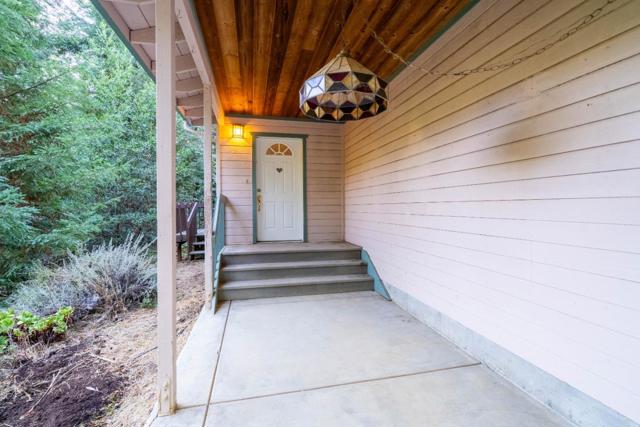 1301 Bear Creek, Boulder Creek CA: https://media.crmls.org/mediaz/fe9d9f00-4e42-4e26-8c94-06ca00b35c66.jpg