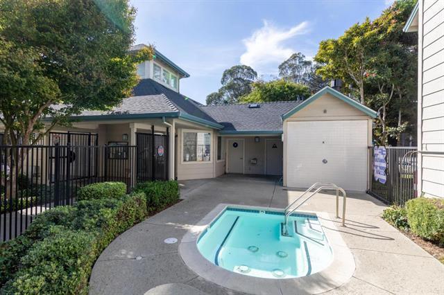 1400 El Camino Real #122