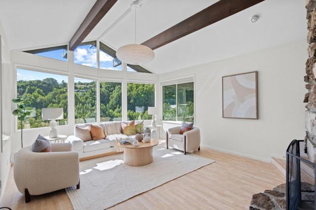 16451 Wood Acres Road, Los Gatos CA: https://media.crmls.org/mediaz/fea02a1e-db45-4bd1-986a-f2ecd5c35223.jpg