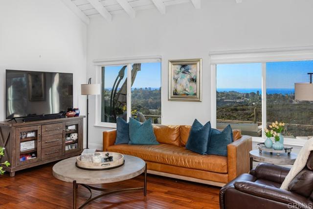 Detail Gallery Image 20 of 54 For 1762 Burgundy Rd, Encinitas,  CA 92024 - 3 Beds | 2/1 Baths