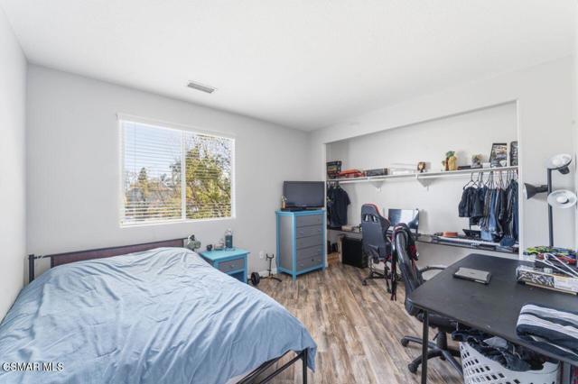 25 Humboldt Street, Simi Valley CA: https://media.crmls.org/mediaz/fea206a2-0bbf-4663-969d-2cafbc5d96bb.jpg
