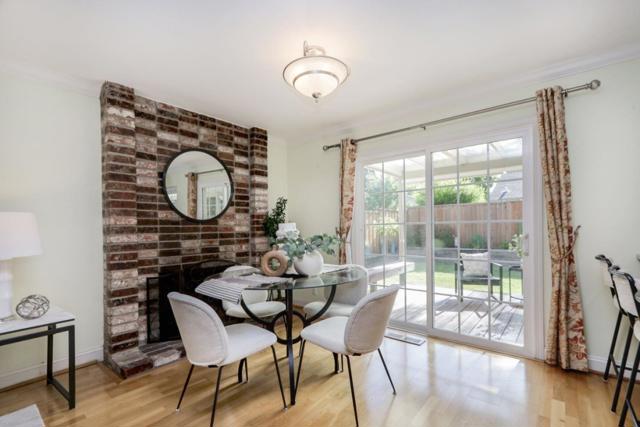 431 Liquidambar Way, Sunnyvale CA: https://media.crmls.org/mediaz/fea250fb-a3fd-4fc3-a928-bde8f60ebe15.jpg