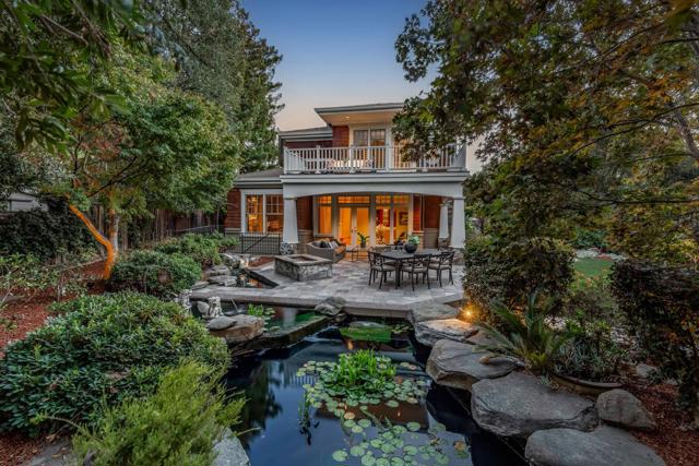 941 Berry Avenue, Los Altos CA: https://media.crmls.org/mediaz/fea46255-c2b7-4eb2-b075-e5cad213e67d.jpg