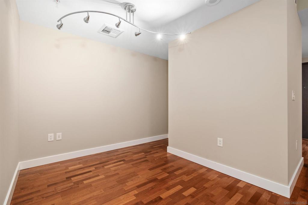 1325 Pacfiic Hwy. - photo 17