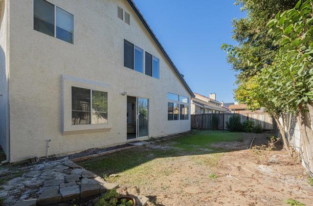 327 Rhine Court, Salinas CA: https://media.crmls.org/mediaz/fea5e7c9-4d32-4013-9187-6c147d007098.jpg