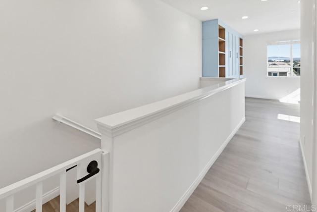 Detail Gallery Image 22 of 46 For 1720 Santa Ivy Ave, Chula Vista,  CA 91913 - 5 Beds | 3/1 Baths