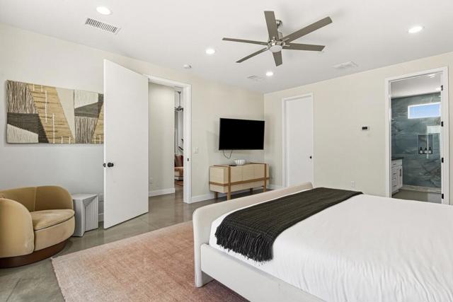 58654 Piedmont Drive, Yucca Valley CA: https://media.crmls.org/mediaz/fea67a85-aa0d-41f3-bada-74e29d688e40.jpg