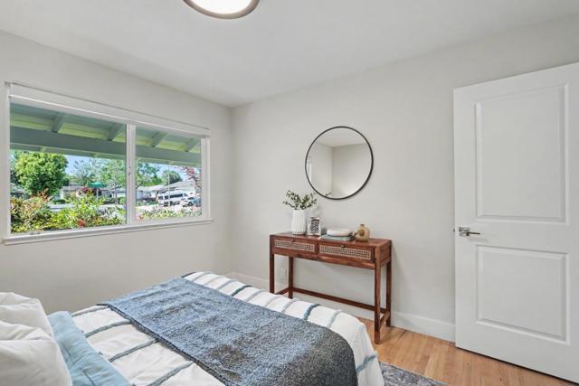 Image 53 of 68 For 710 Henderson Avenue