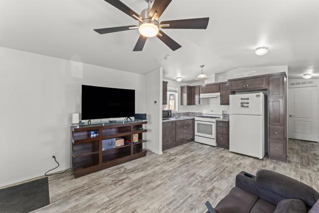 12044 Royal Road, El Cajon CA: https://media.crmls.org/mediaz/fea9ce7a-a58f-487a-acd5-4231bc872488.jpg