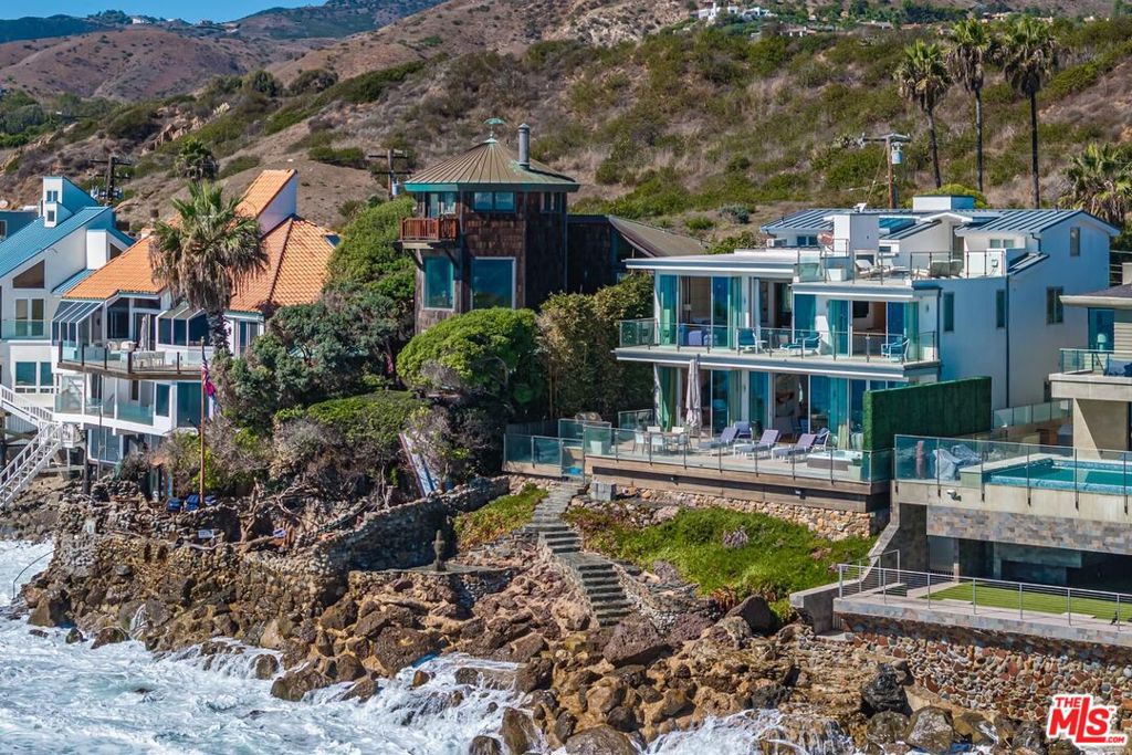 24380 Malibu Road — architectural residence