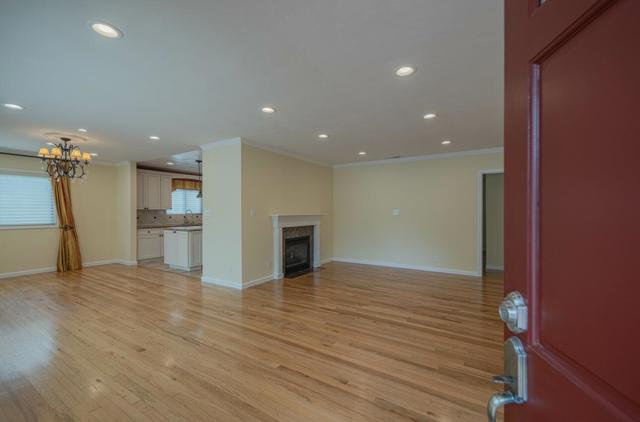 330 Stuart Avenue, Pacific Grove CA: https://media.crmls.org/mediaz/feab4a73-38b8-42de-88ed-b63742293548.jpg