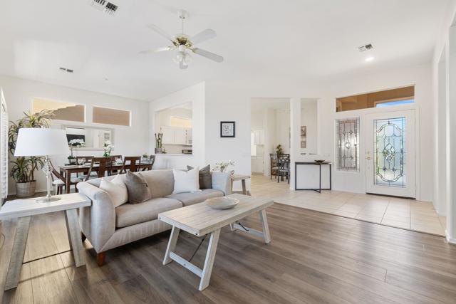 37261 Mojave Sage Street, Palm Desert CA: https://media.crmls.org/mediaz/feacc790-114b-4997-8d36-46988f97e634.jpg