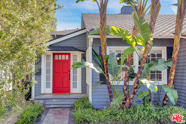 13046 WOODBRIDGE Street photo 3