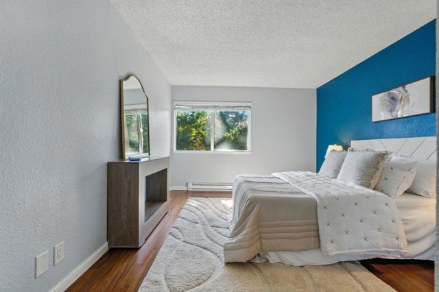 381 Half Moon Lane, Daly City CA: https://media.crmls.org/mediaz/feae6459-4716-4a2c-bb91-3e1856681234.jpg