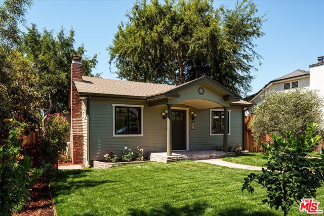 5031 Townsend Avenue, Los Angeles CA: https://media.crmls.org/mediaz/feaf00ee-d92c-43e9-a709-55b9914b6a28.jpg