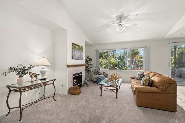 Image 18 of 50 For 1918 Cresthaven Drive
