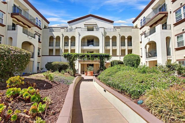 800 S Abel St, Milpitas CA: https://media.crmls.org/mediaz/feb0a07b-4863-422e-8da5-9d604fbb81df.jpg