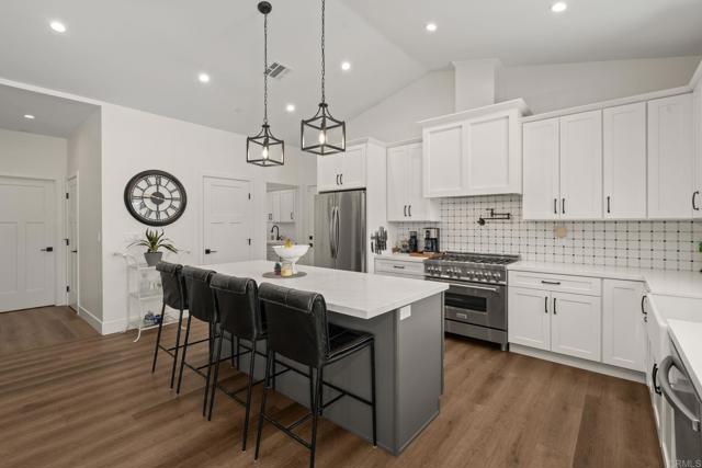 Detail Gallery Image 15 of 55 For 15663 Mathew Rd, Valley Center,  CA 92082 - 4 Beds | 3 Baths