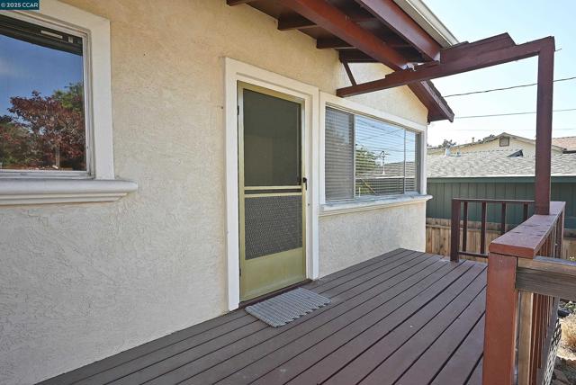 2156 MONTEREY AVENUE, Martinez CA: https://media.crmls.org/mediaz/feb245dc-39a0-4f9a-86ae-9ac18fbd88b0.jpg